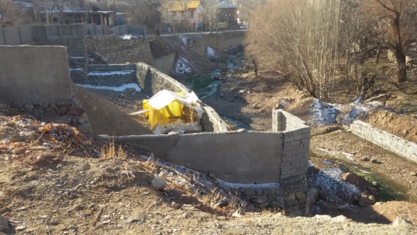 takhrib dar bastar rodkhane (1)