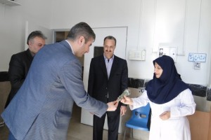 سپیدپوشان مراکز درمانی رودهن تجلیل شدند سپیدپوشان مراکز درمانی رودهن تجلیل شدند