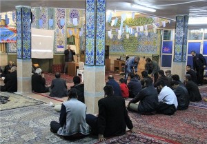 جشن انقلاب در محله کوهان کیلان برگزار شد+ تصاویر جشن انقلاب در محله کوهان کیلان برگزار شد+ تصاویر