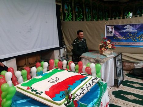 جشن بزرگ انقلاب در مسکن مهر دماوند برگزار شد