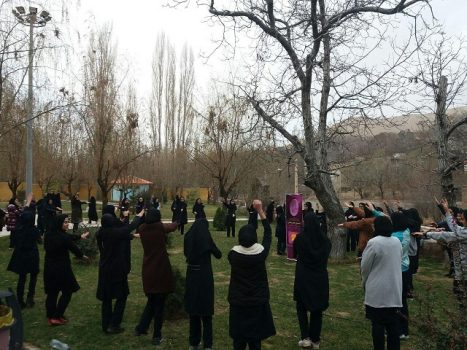 برگزاری همایش پیادهروی به همراه ورزش صبحگاحی ویژه بانوان در شهر دماوند