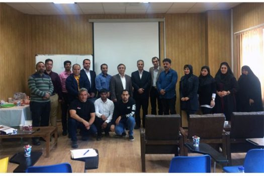 برگزاری کارگاه آموزشی تولید عسلهای دارویی در دانشگاه آزاد رودهن