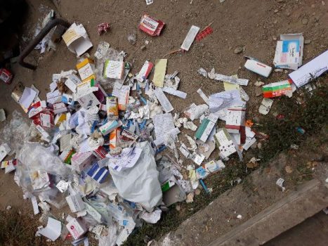 رهاسازی پسماندهای عفونی توسط مطبهای پزشکی در دماوند رهاسازی پسماندهای عفونی توسط مطبهای پزشکی در دماوند