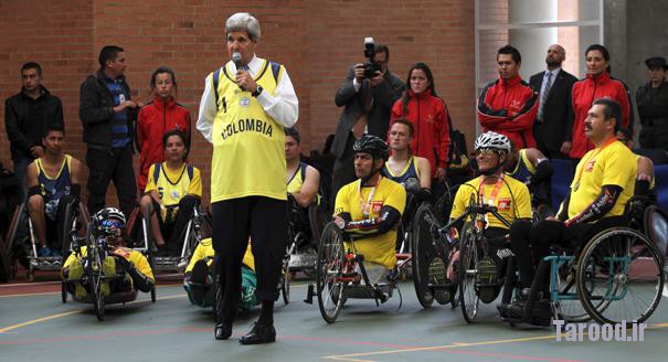 Kerry speaks at the