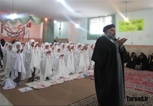 جشن تکلیف مدرسه دخترانه سمیه آبسرد