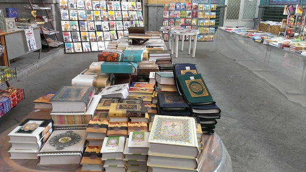 namayeshgah ketab gilavand (9)