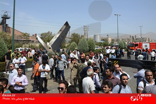تصاویر سقوط هواپیما مسافربری