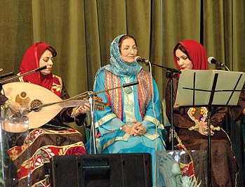 کنسرت تک خوانی زنان