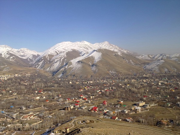 طبیعت بهاری دماوند