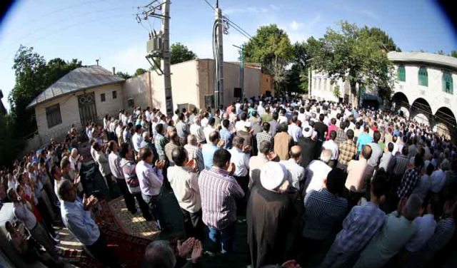 آیت الله جوادی آملی در نماز عید فطر دماوند