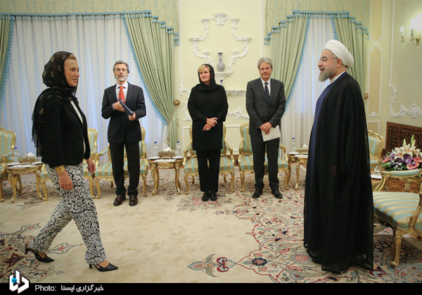 شلوار مامان دوز دیدار با روحانی