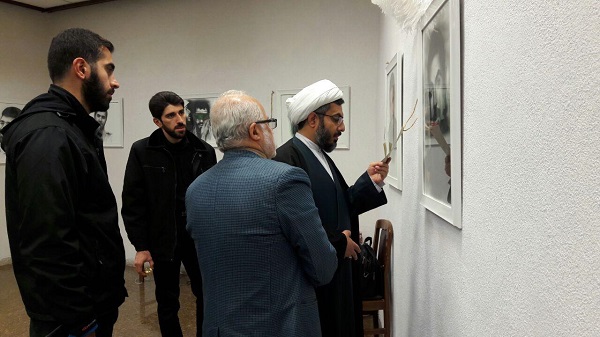 نمایشگاه نقاشی شهدای مدافع حرم