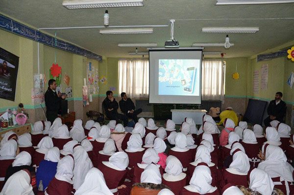 آموزش قوانین راهنمایی و رانددگی در مدارس