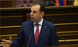 وزیر دفاع ارمنستان