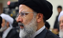جمعآوری بنرهای تبلیغاتی رئیسی در استان مرکزی
