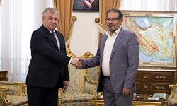 شمخانی در دیدار لاورنتیف