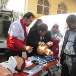 نمایشگاه امداد در هنرستان زینبیه