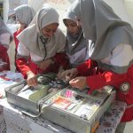 نمایشگاه امداد در هنرستان زینبیه
