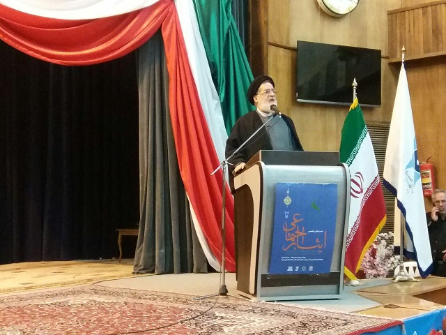 نشست ایثار اجتماعی در رودهن