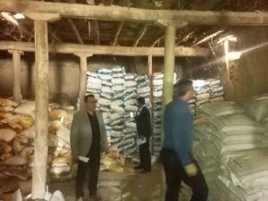 احتکار کود و سم شیمیایی در آبسرد