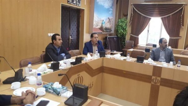 لزوم آزادسازی تعرفه دولتی برق برای چاههای مجاز فاقد پروانه معتبر در شهرستان دماوند/ ایجاد شعبه رسیدگی به جرائم منابع آب در شهرستان دماوند <p style='color:black;font-size:12px'>سرپرست امور منابع آب شهرستان دماوند خبر داد؛</p> لزوم آزادسازی تعرفه دولتی برق برای چاههای مجاز فاقد پروانه معتبر در شهرستان دماوند/ ایجاد شعبه رسیدگی به جرائم منابع آب در شهرستان دماوند