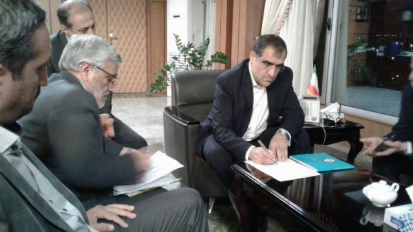 نشست مسئولان شهرستان دماوند با وزیر بهداشت و درمان (1)