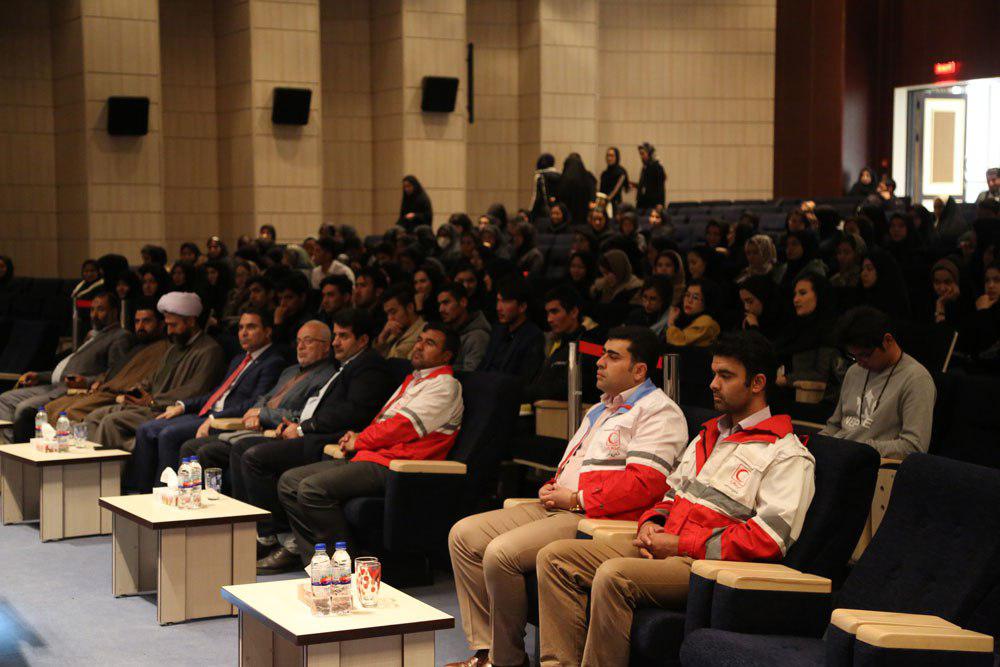 همایش همدلی و همفکری میان دانشجویان دانشگاه های آزاد استان تهران به میزبانی دماوند