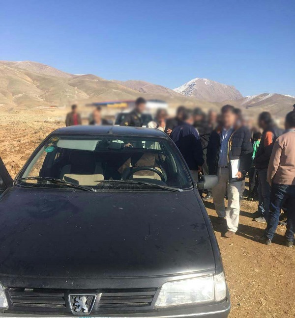 اعتراض اهالی روستای چناران رودهن نسبت به بلاتکلیفی طرح مسکن جوانان