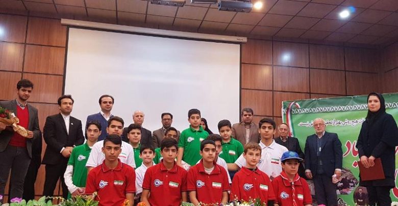 پژوهشگران فرهنگی و دانش آموز دماوند