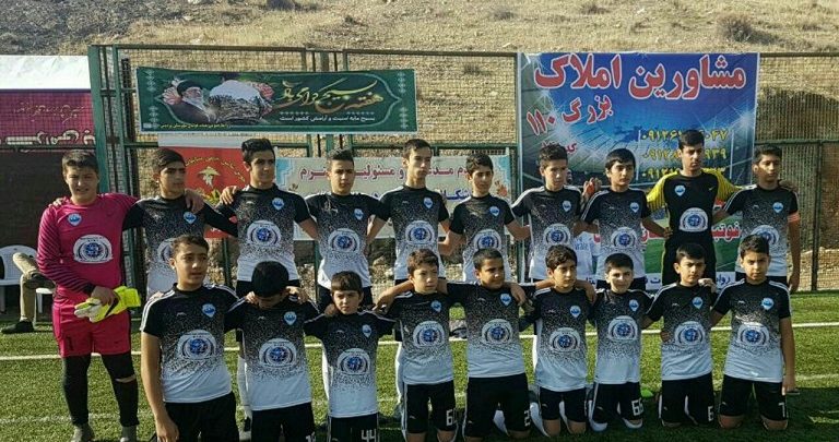 پیروزی تیم فوتبال ستارگان دماوند مقابل تیم پارس رودهن در مسابقات آزاد شهرستان پردیس