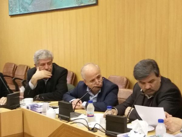 نشست بررسی مشکلات مسکن مهر شهرستان دماوند با حضور قائم مقام وزیر راه و شهرسازی (1)