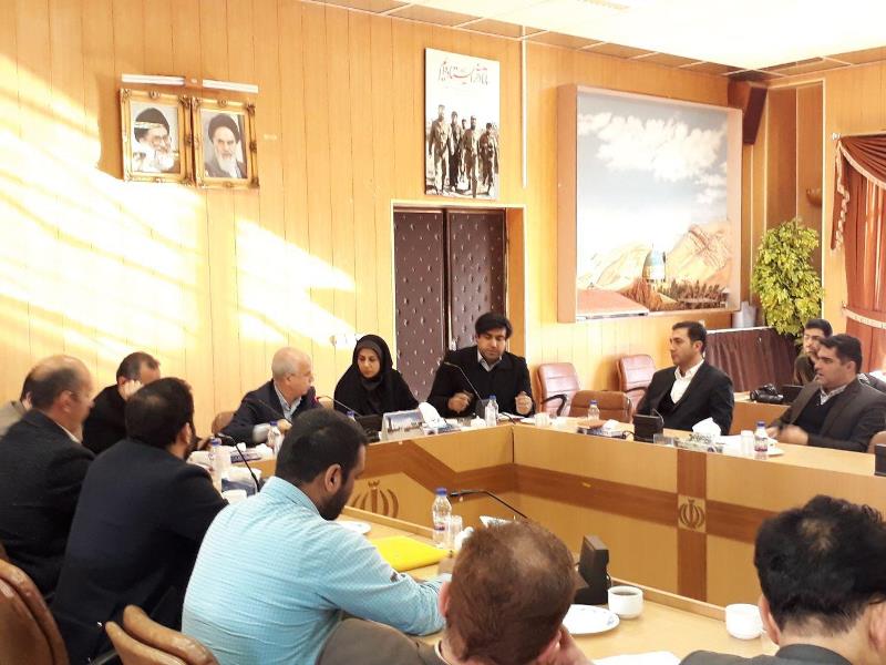 نشست کارگروه گردشگری شهرستان دماوند با حضور معاون برنامهریزی و سرمایهگذاری اداره کل میراث فرهنگی و گردشگری استان تهران (1)