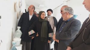 افتتاح کارگاه و نمایشگاه سفال و سرامیک ایران‌دخت در شهر آبسرد (2)