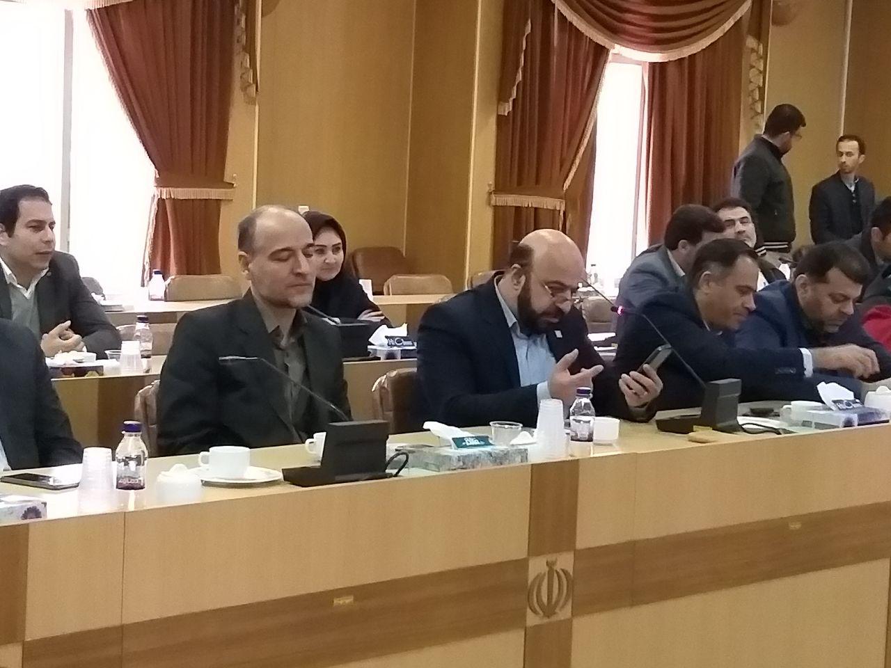 رضا عبدالله بیگی رئیس بانک ملی شعبه شهرستان دماوند
