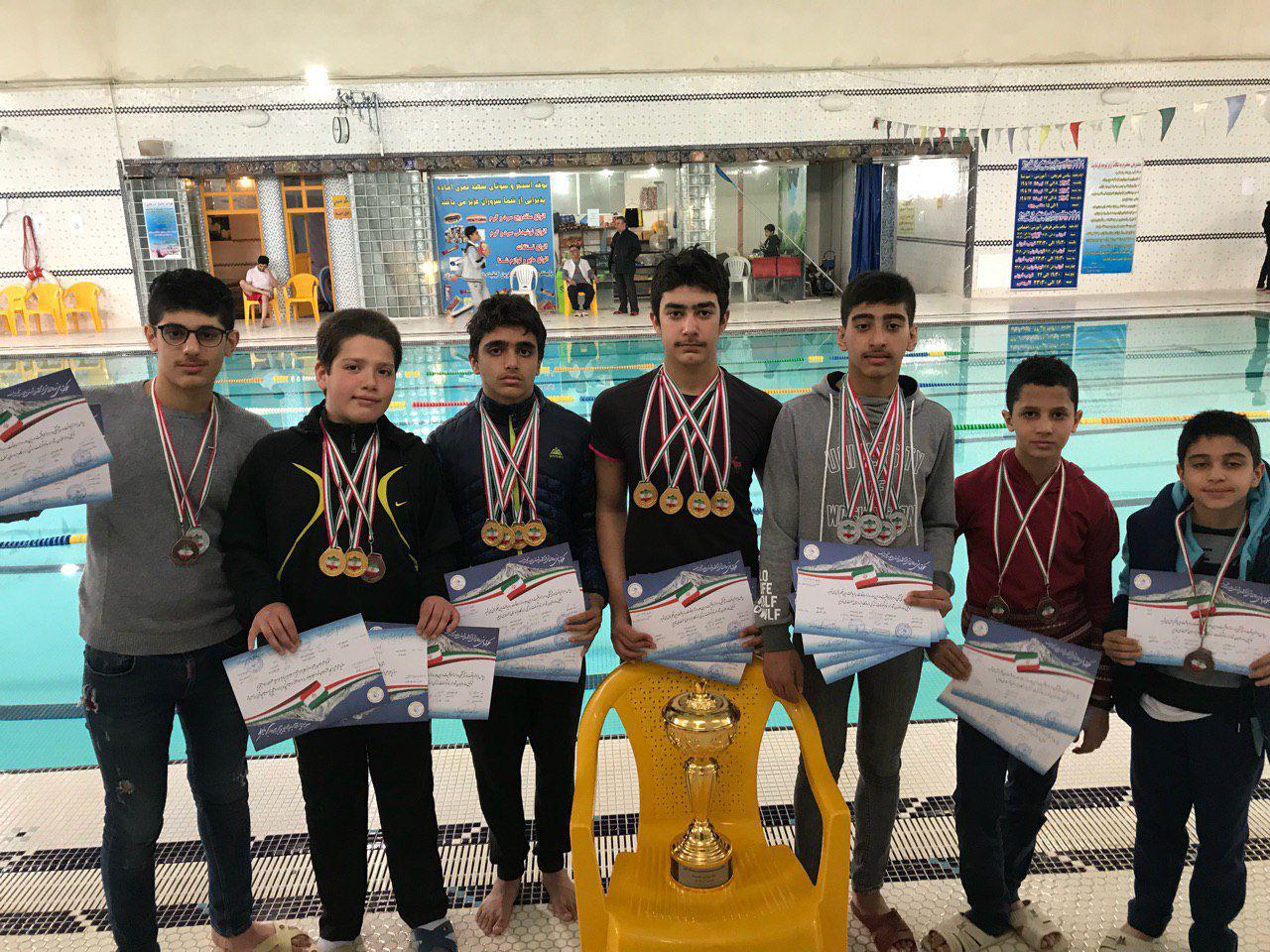 کسب مقام اول تیم هیات شنای رودهن در مسابقات دانش‌آموزی انتخابی کشور و قهرمانی استان تهران