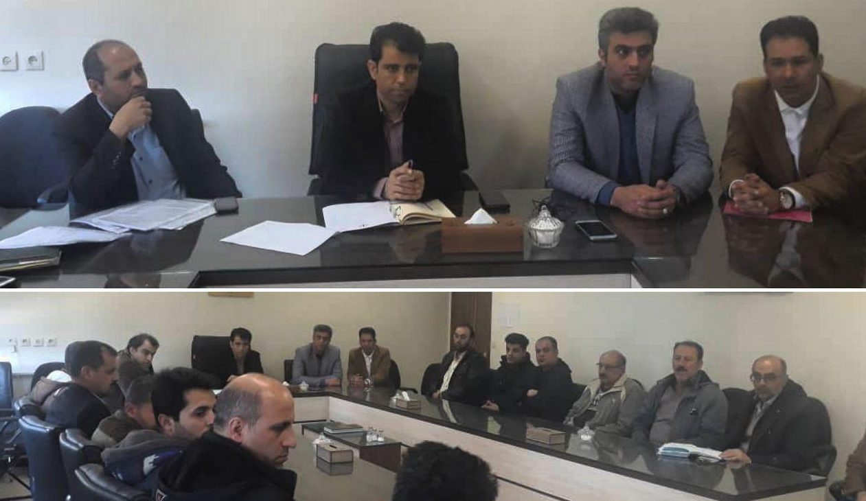 نشست کمیسیون فنی کارگروه تنظیم بازار #میوه_شب_عید در اداره جهاد کشاورزی شهرستان دماوند
