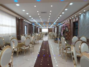 مجتمع گردشگری باغ امید در شهر آبسرد (1)