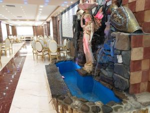 مجتمع گردشگری باغ امید در شهر آبسرد (1)