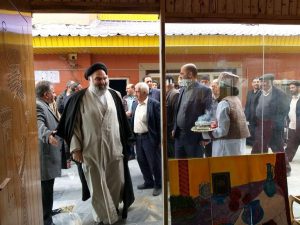 مجتمع گردشگری باغ امید در شهر آبسرد (1)