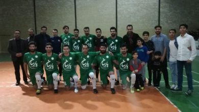 کسب مقام قهرمانی تیم فوتسال املاک پارسان در مسابقات جام دهه فجر شهرستان دماوند (1)