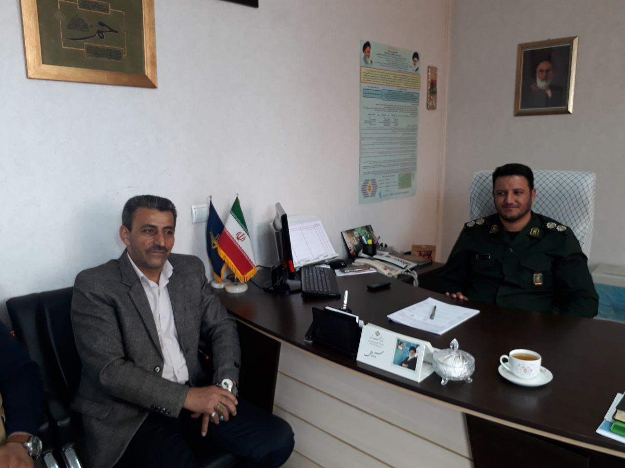 ارسال 12 کامیون اقلام کمکهای مردمی از دماوند (1)