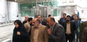 بازدید کارگروه‌ رونق تولید از کارخانه شیر پاستوریزه هموطن رودهن (1)