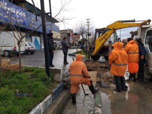 پل‌ عابر پیاده‌ در بلوار آیت‌الله خامنه‌ای گیلاوند (2)