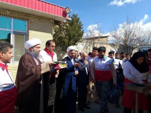 کانون طلاب جمعیت هلال احمر دماوند به مناطق سیل‌زده کشور (9)
