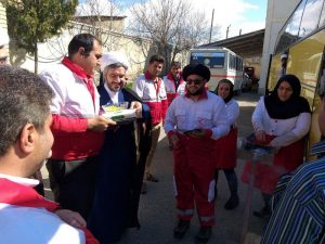 کانون طلاب جمعیت هلال احمر دماوند به مناطق سیل‌زده کشور (9)
