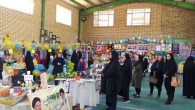 نمایشگاه دستاوردهای مدارس غیردولتی دماوند (1)