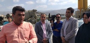 بازدید اعضای کارگروه رونق تولید دماوند از شرکت تولید بتن هشت بهشت در ابتدای جاده وادان (1)