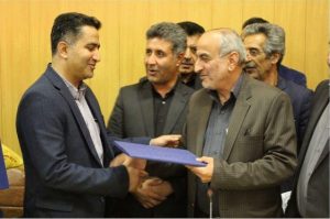«آرش آقاجان احمدی» به عنوان رئیس اداره صنعت، معدن و تجارت دماوند (1)